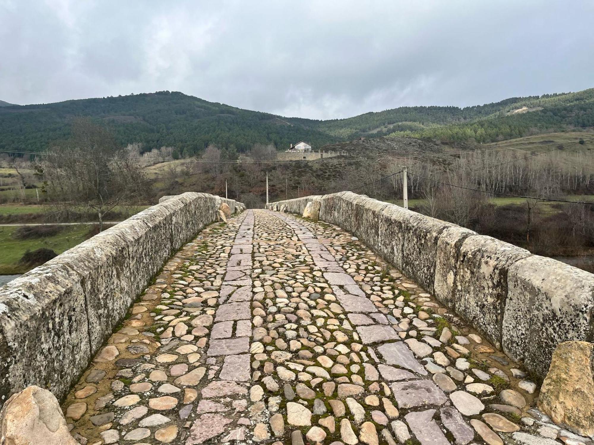 Casas Rurales Cuatro Valles Naredo de Fenar Екстер'єр фото