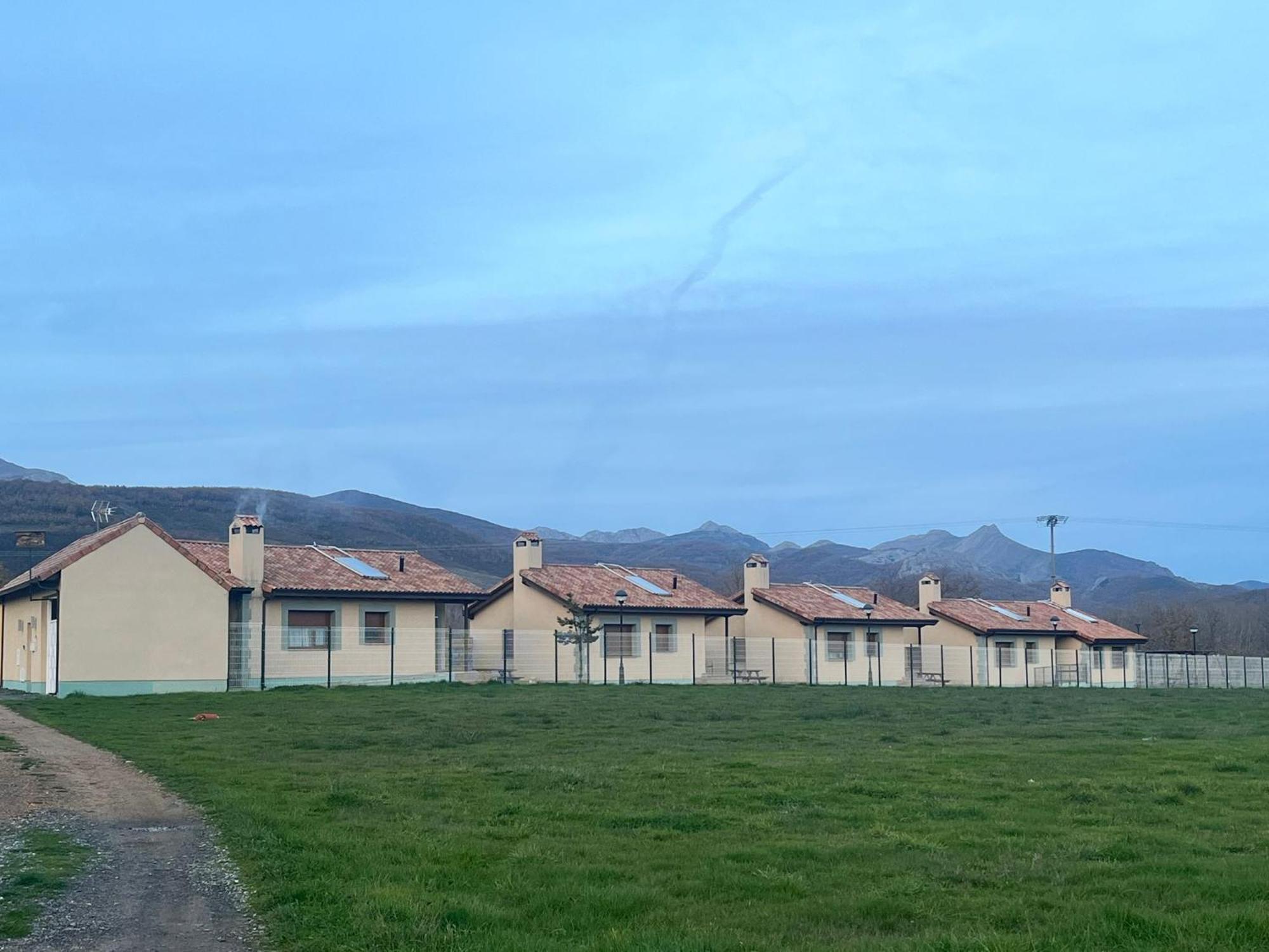 Casas Rurales Cuatro Valles Naredo de Fenar Екстер'єр фото