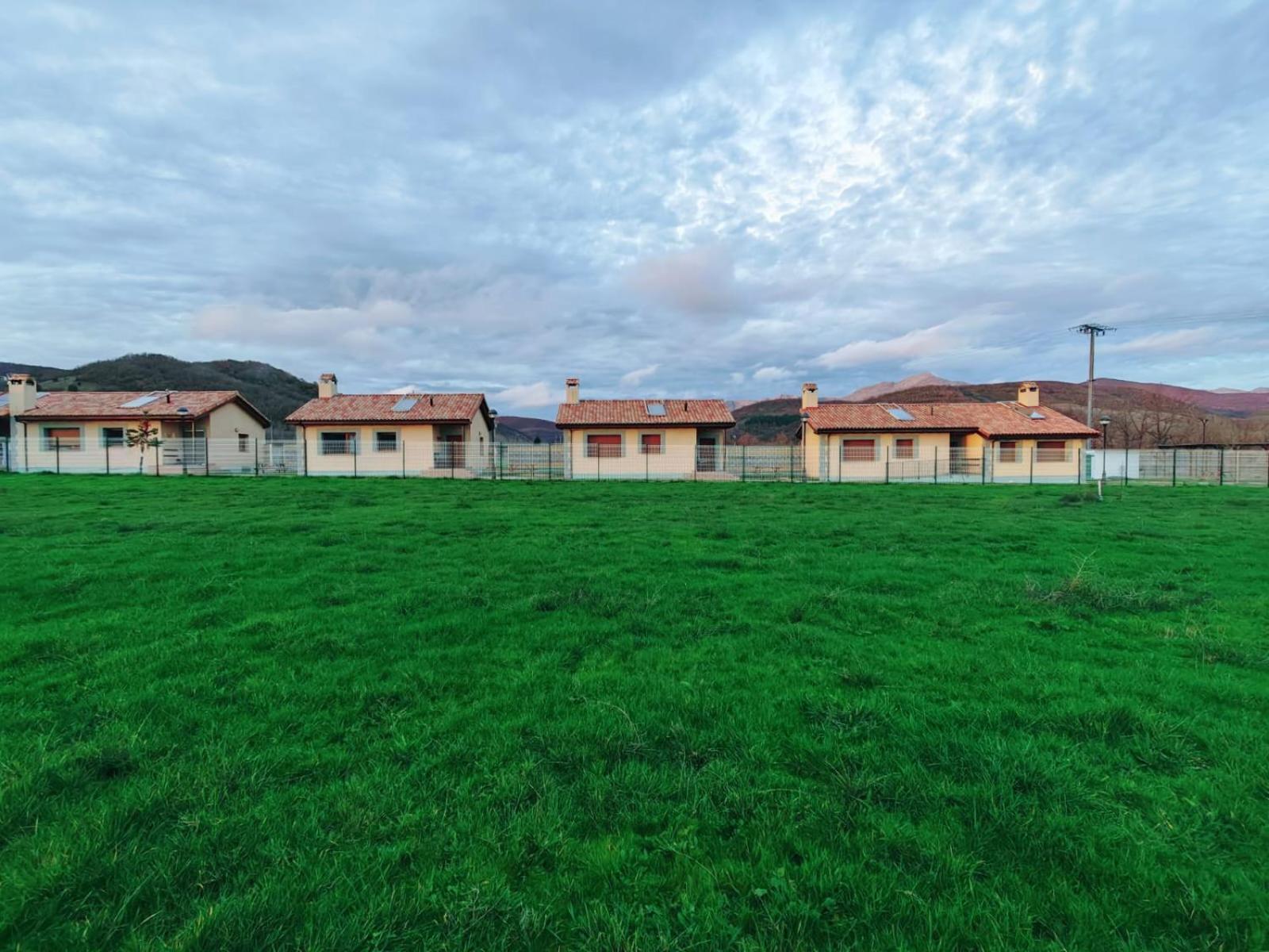 Casas Rurales Cuatro Valles Naredo de Fenar Екстер'єр фото