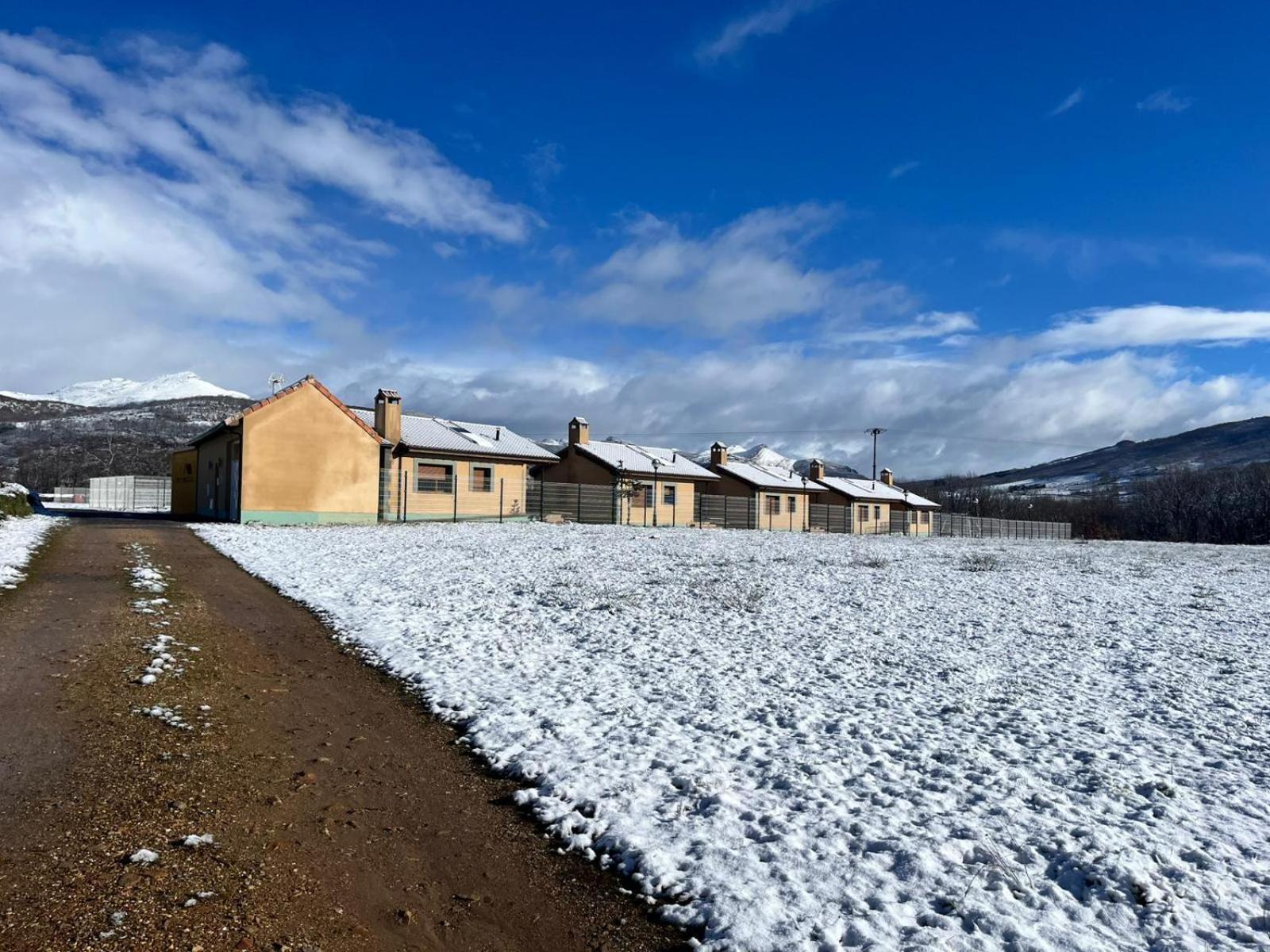 Casas Rurales Cuatro Valles Naredo de Fenar Екстер'єр фото