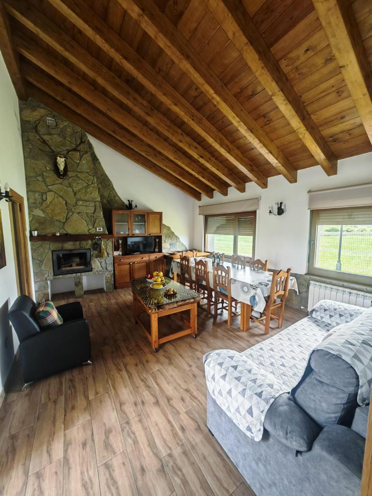 Casas Rurales Cuatro Valles Naredo de Fenar Екстер'єр фото